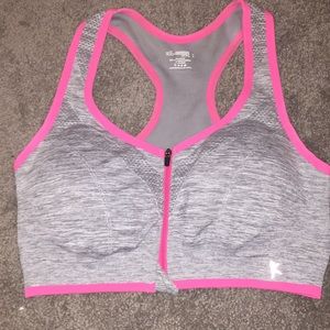 zip up sports bra